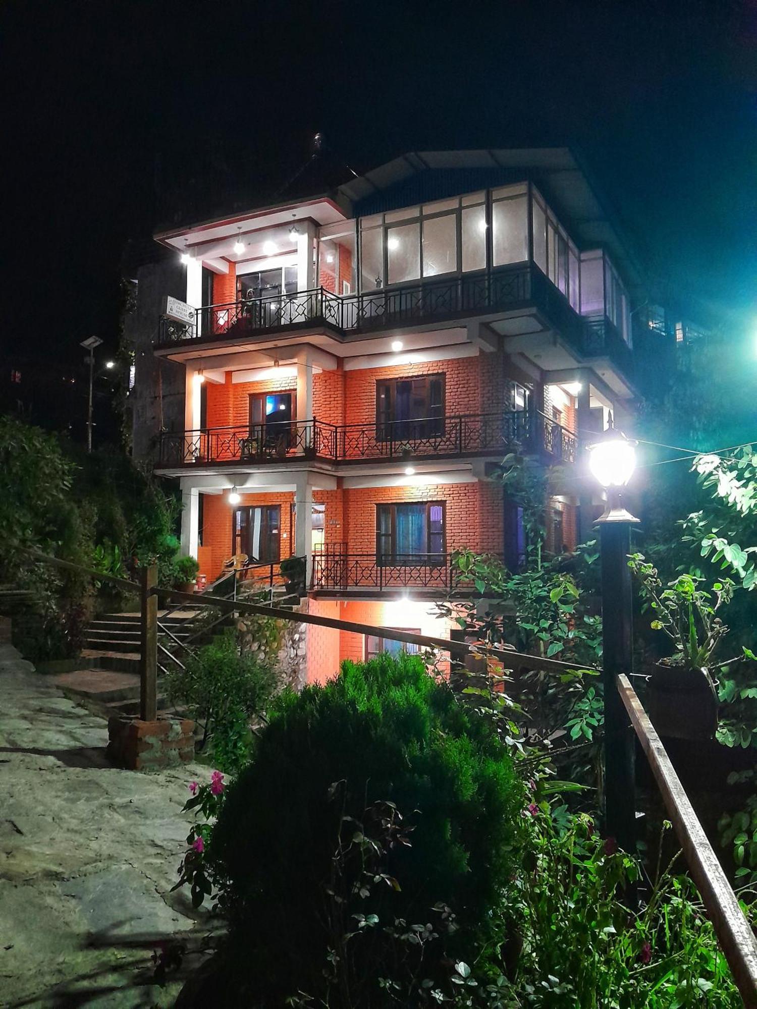 Himchuli Guest House Bandipur Extérieur photo